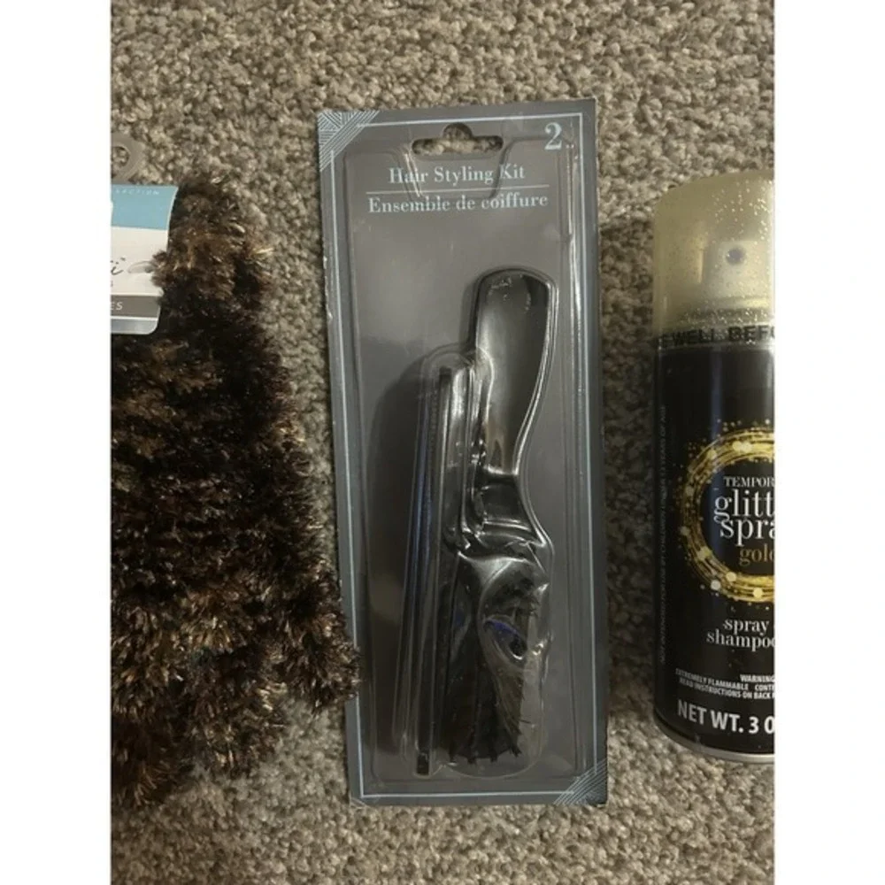 The Unbranded Brand winter gloves